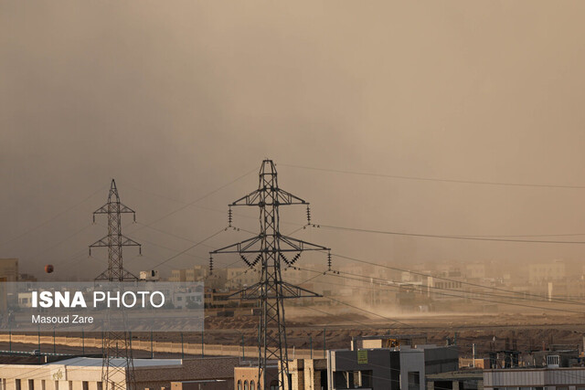 کاهش محسوس دما در یزد/ آسمان طوفانی می‌شود