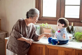 چرا سالمندان کره عروسک‌بازی می‌کنند؟