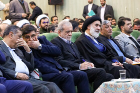 مسعود پزشکیان، رئیس جمهور در نشست فرهیختگان و فعالان فرهنگی استان چهارمحال و بختیاری