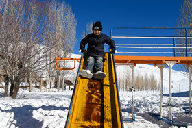 تفریحات زمستانه در دامنه رشته کوه زاگرس - شیراز