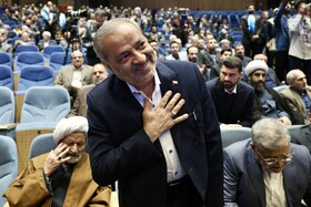 علیرضا کاظمی، وزیر آموزش و پرورش در سومین رویداد اعطای نشان مشهدالرضا (ع)