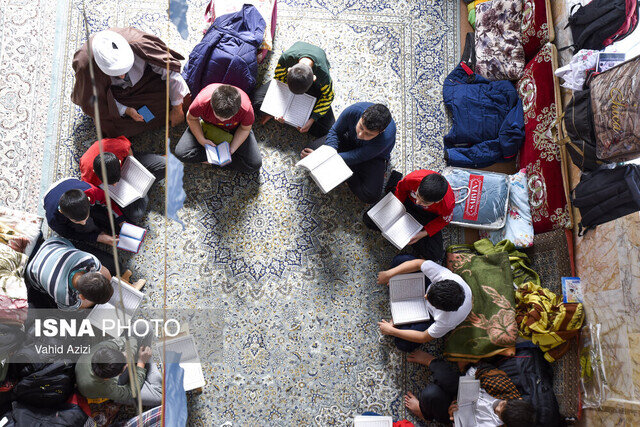 عکس تزئینی است ثبتنام بیش از ۵۵۰۰ نفر در اعتکاف شهرستان زنجان/ رشد ۵۰ درصدی نسبت به سال گذشته