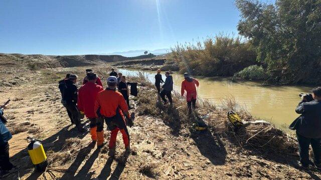 اعزام تیمهای نیرو دریایی بوشهر و امداد خوزستان برای جستوجوی مفقودی سیل دهدشت