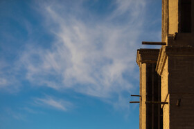 در ۱۰ ماه گذشته میزان ذرات معلق بسیار ریز در استان یزد، سه برابر استاندارد ملی و متاسفانه دارای روند افزایشی بوده است.