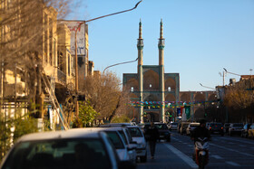 در ۱۰ ماه گذشته میزان ذرات معلق بسیار ریز در استان یزد، سه برابر استاندارد ملی و متاسفانه دارای روند افزایشی بوده است.