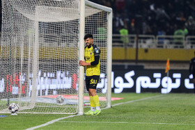 دیدار معوقه هفته دهم لیگ برتر فوتبال، سپاهان - استقلال