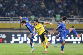 دیدار معوقه هفته دهم لیگ برتر فوتبال، سپاهان - استقلال