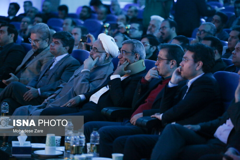 افتتاح بزرگترین نیروگاه خورشیدی کشور