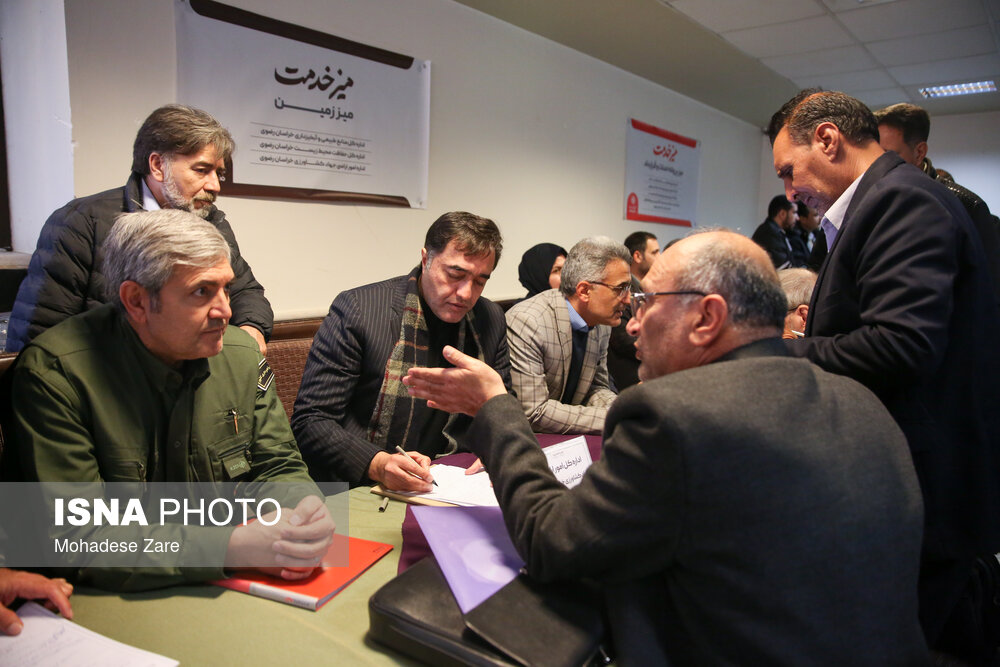 افتتاح بزرگترین نیروگاه خورشیدی کشور