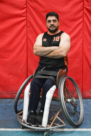 «نعمت فتحی » دارای « معلولیت» عضو تیم بسکتبال با ویلچر جانبازان فارس در لیگ کشور