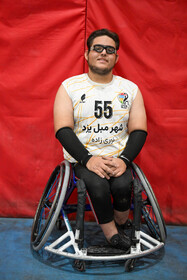 «یاسین عقیلی » دارای «ضایعه نخاعی »عضو تیم بسکتبال با ویلچر جانبازان فارس در لیگ کشور