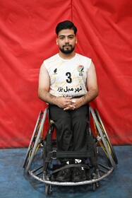 «مهدی دره زرشکی» دارای «ضایعه ی نخاعی » عضو تیم بسکتبال با ویلچر جانبازان فارس در لیگ کشور