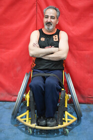 «قاسم کوشانی» جانباز در عملیات «دهلران عملیات قدس سه» عضو تیم بسکتبال با ویلچر جانبازان فارس در لیگ کشور