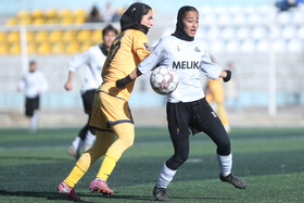 هفته سیزدهم لیگ برتر فوتبال بانوان؛ فرا ایساتیس کران - خاتون بم