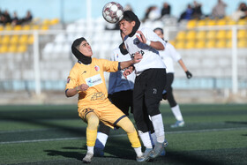 هفته سیزدهم لیگ برتر فوتبال بانوان؛ فرا ایساتیس کران - خاتون بم