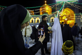 «عَقدِ بالاسر حضرت» سنتی مذهبی که همچنان در میان خانواده‌های مشهدی جریان دارد.
