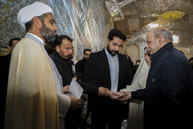 «عَقدِ بالاسر حضرت» سنتی مذهبی که همچنان در میان خانواده‌های مشهدی جریان دارد.
