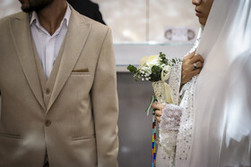 بسیاری از زوج‌های جوان، ایام ولادت حضرت علی(ع) را زمان مناسبی برای برگزاری عقد بالاسر حضرت می‌دانند.