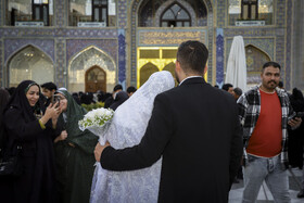 «عَقدِ بالاسر حضرت» سنتی مذهبی که همچنان در میان خانواده‌های مشهدی جریان دارد.
