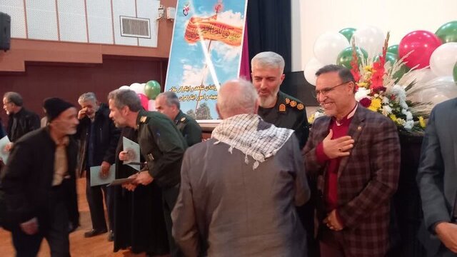 نماینده مردم‌ملایر: مسیر انقلاب با بصیرت و وحدت ادامه می‌یابد