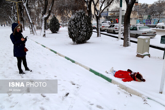 نخستین برف زمستانی چهره اردبیل را سفیدپوش کرد