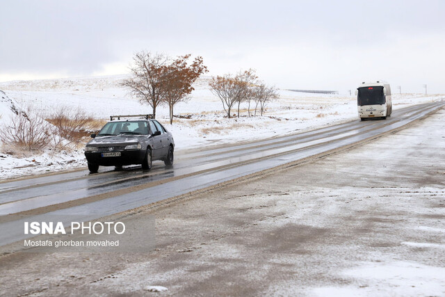 عکس تزئینی است. پیشبینی بارش برف و باران در شهرستانهای هشتگانه سمنان/ بارش سنگین برف در ارتفاعات