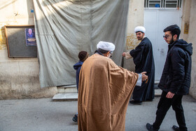 در حاشیه مراسم عمامه گذاری طلاب در روز میلاد امام علی(ع)