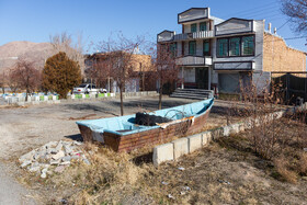 خشکشدن دریاچه، به افول صنعت گردشگری منطقه و از بین رفتن بخشی از کسبوکارهای وابسته انجامیده است.