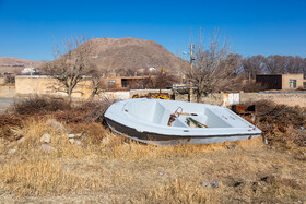 خشک‌شدن دریاچه، به افول صنعت گردشگری منطقه و از بین رفتن بخشی از کسب‌وکارهای وابسته انجامیده است.