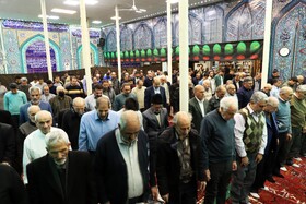 اقامه نماز ظهر به امامت حجت الاسلام جلیل جلیلی امام جمعه اهر در مراسم معنوی اعتکاف- شهرستان اهر