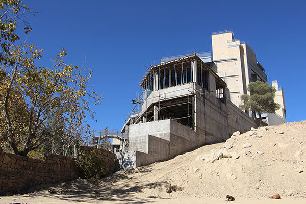 ساخت‌وسازها روستای «قلات» را خفه کرد! + عکس