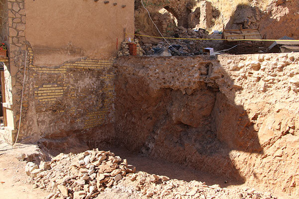 ساخت‌وسازها روستای «قلات» را خفه کرد! + عکس