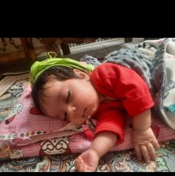 عکسهای دیده نشده از دختر «کاپشن صورتی گوشواره قلبی»