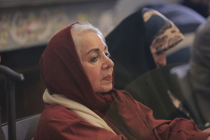 «شیر سنگی» پوستر جشنواره فیلم فجر شد / اعلام اسامی فیلم‌ها بزودی