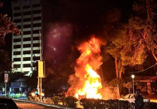 سقوط یک موشک در نزدیکی فرودگاه المزه در دمشق