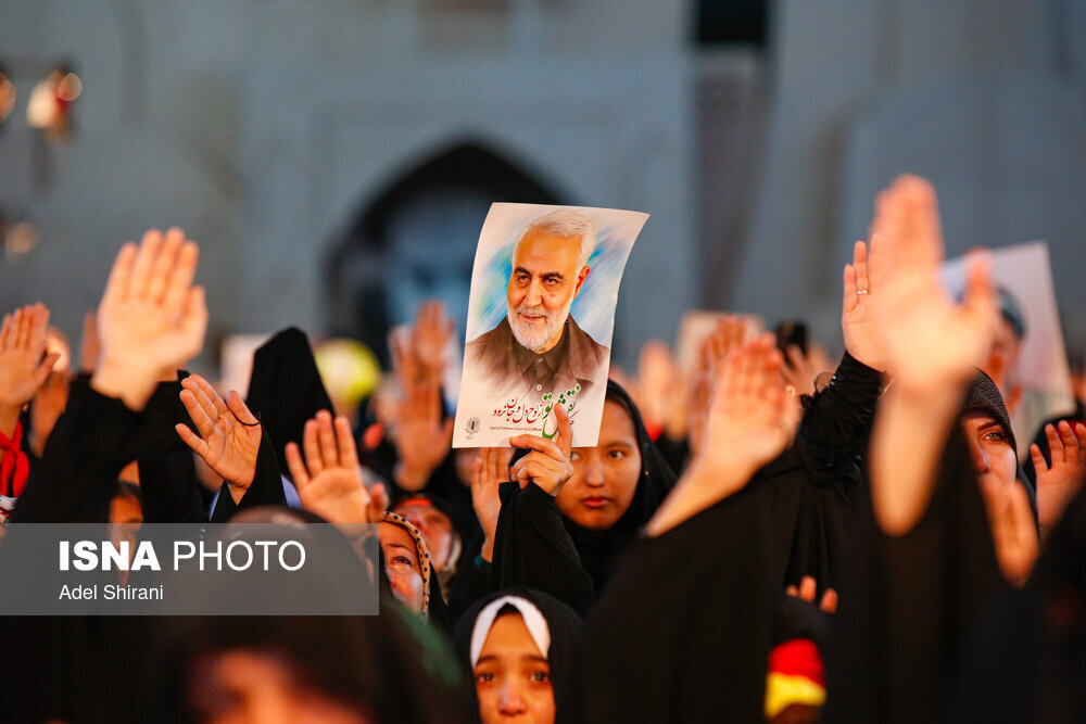 شهید سلیمانی مکتبی از اخلاص، شجاعت و خدمت بیمنت به مردم را بهجا گذاشت