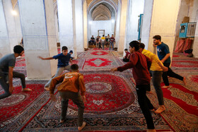 مراسم معنوی اعتکاف در مسجد تاریخ جامع اصفهان