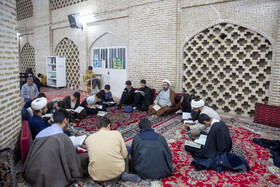 مراسم معنوی اعتکاف در مسجد جامع قم