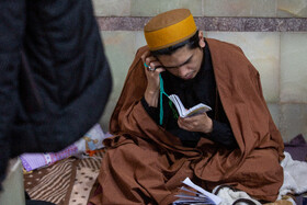 مراسم معنوی اعتکاف طلاب غیر ایرانی در مسجد امام حسن عسکری(ع) قم