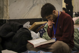 مراسم معنوی اعتکاف آقایان در شبستان نهاوندی در مسجد جامع گوهرشاد - مشهد
