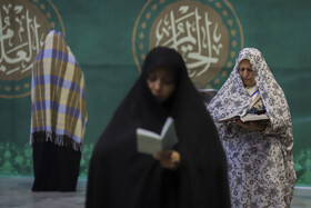 مراسم معنوی اعتکاف بانوان در صحن گوهرشاد - مشهد
