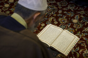 مراسم معنوی اعتکاف آقایان در شبستان نهاوندی در مسجد جامع گوهرشاد - مشهد