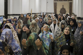 مراسم معنوی اعتکاف بانوان در شبستان تبریزی در مسجد جامع گوهرشاد - مشهد