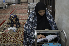 مراسم معنوی اعتکاف بانوان در شبستان تبریزی در مسجد جامع گوهرشاد - مشهد