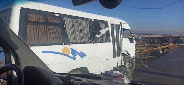 تصادف زنجیره‌ای در اتوبان قزوین به زنجان/ ۱۹ نفر مصدوم شدند