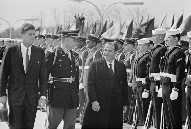 «امپریالیسم عریان» آمریکا