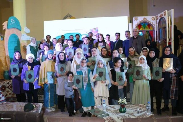 برگزیدگان بیست و هفتمین جشنواره قصه‌گویی فارس معرفی شدند
