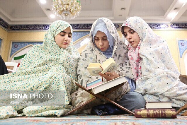 حضور دانش‌آموزان البرزی در مراسم اعتکاف