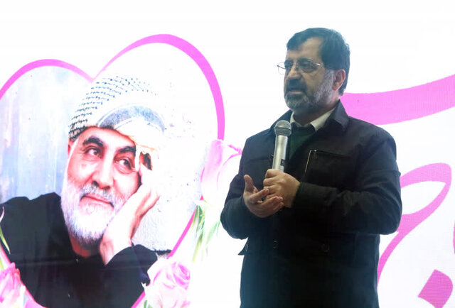 استاندار قم: تعهد و اخلاص سردار سلیمانی در نسل آینده نهادینه شود