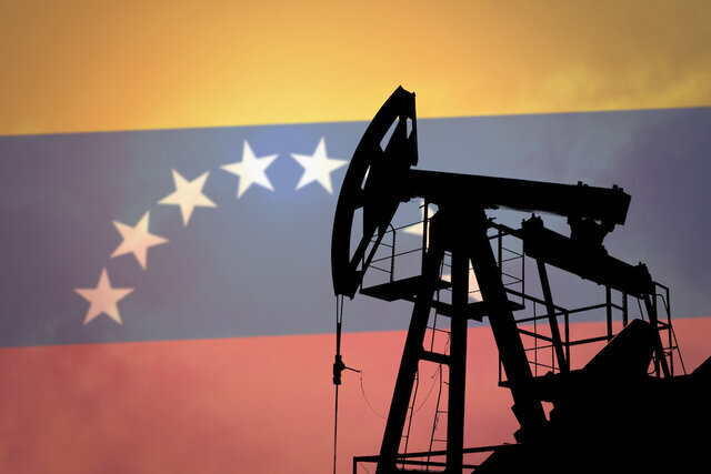 Venezuela's oil exports paralyzed as U.S. enforces total blockade